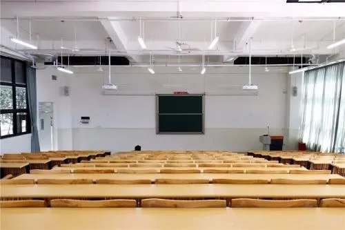 官方回应中学要求家长捐款装空调，官方说了什么？