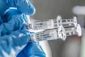 我国已正式启动新冠疫苗紧急使用,哪些人会优先使用?