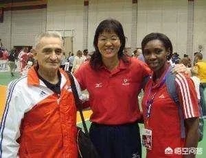 中国女排1号球服之路，从郎平到袁心玥，各个都是排球圈顶级高手吗？