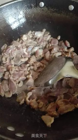 辣椒炒鸡胗