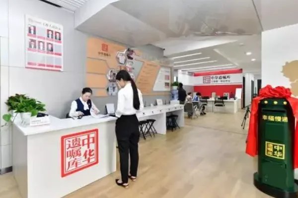 90后女生立遗嘱把房产留给闺蜜，为何不少网友都力挺？