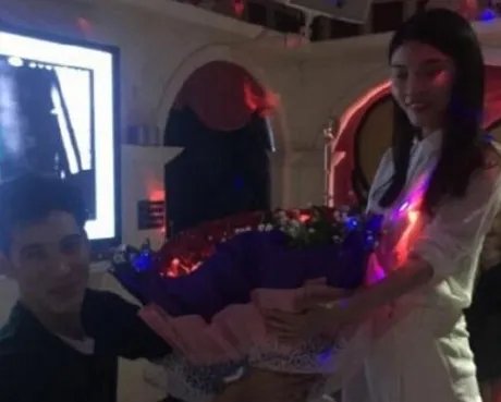 蒲巴甲否认求婚 疑似女方逼婚？