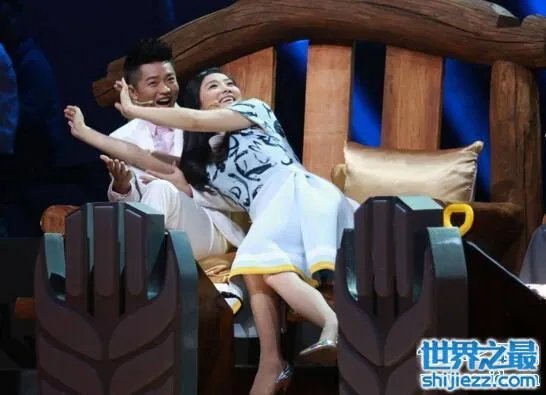杨魏玲花和曾毅睡觉图片,两人都不是对方的菜