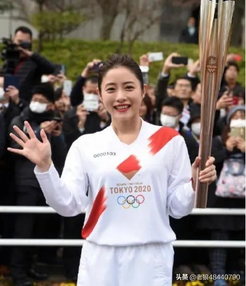 6成日本民众呼吁取消奥运,安倍会答应吗?还是转手让英国伦敦去举办?