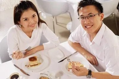 准妈妈外出就餐要注意什么