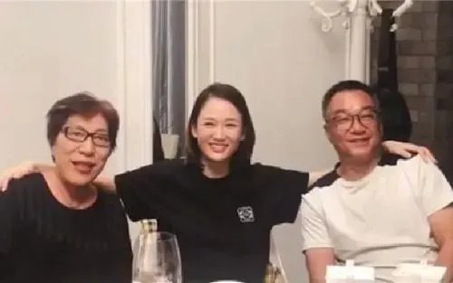 乔任梁父亲说老爸老妈没给你丢脸,他父母的现状如何?