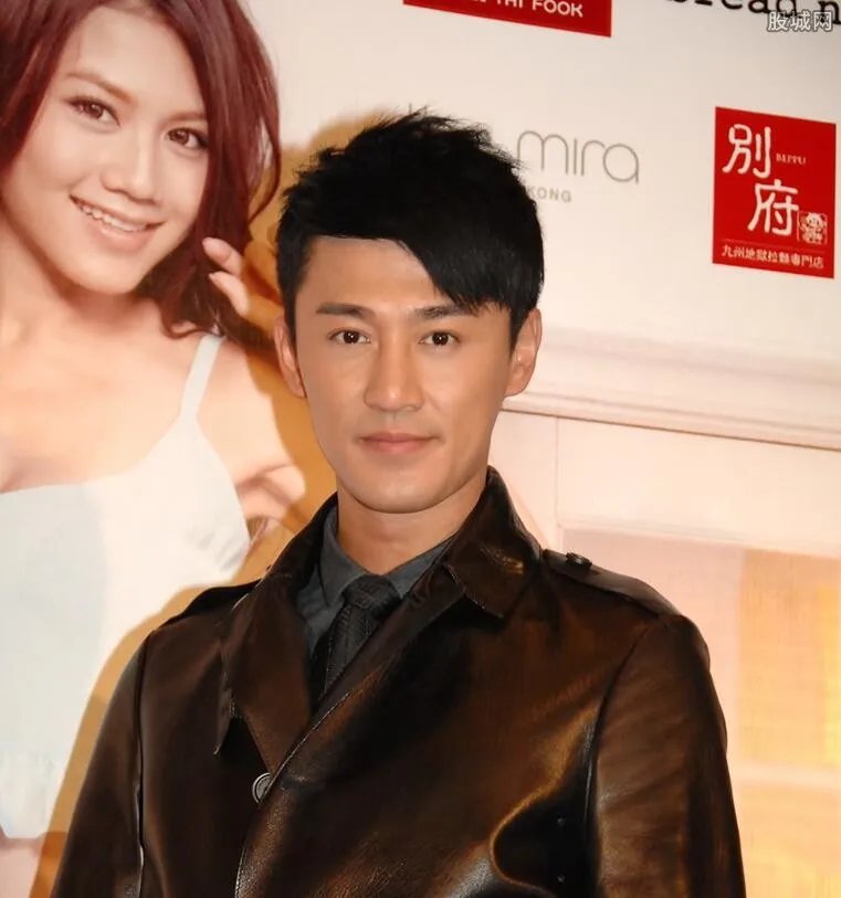 林峰和钟嘉欣什么关系 相恋多年却无果?