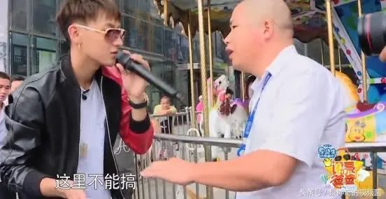 杨幂被赶出机场,大家怎么看?