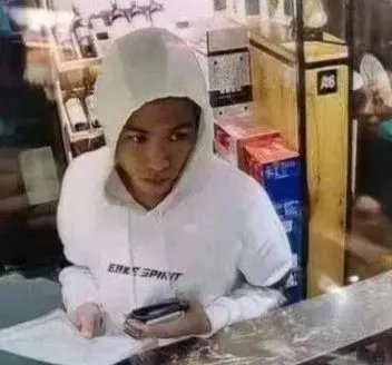 通辽市刑事案件嫌犯张立东在逃,该嫌疑人犯了什么罪?