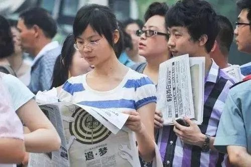 江苏高考文科第一名，为何无缘清华北大？
