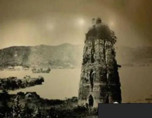 白蛇之谜:原来是雷峰塔地宫藏宝藏（图）