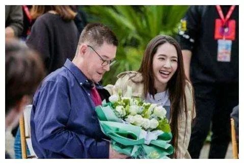 向佐郭碧婷婚期确定，是否会举行世纪婚礼？