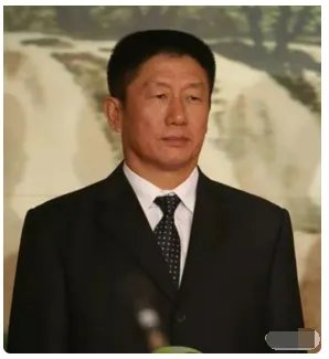 局长敛财5500万后欲出逃被抓了吗？