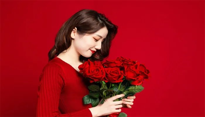 18朵玫瑰代表什么意思 18朵玫瑰代表的意思