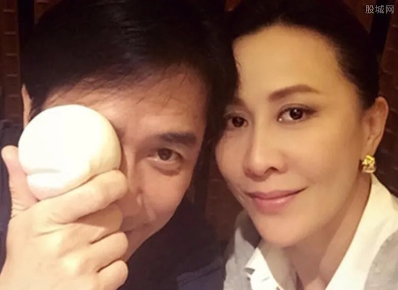 梁朝伟为什么爱刘嘉玲 这样互补的人为什么不爱？