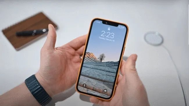 苹果新系统ios7好用吗（这样的效果都是用过的人评价的）