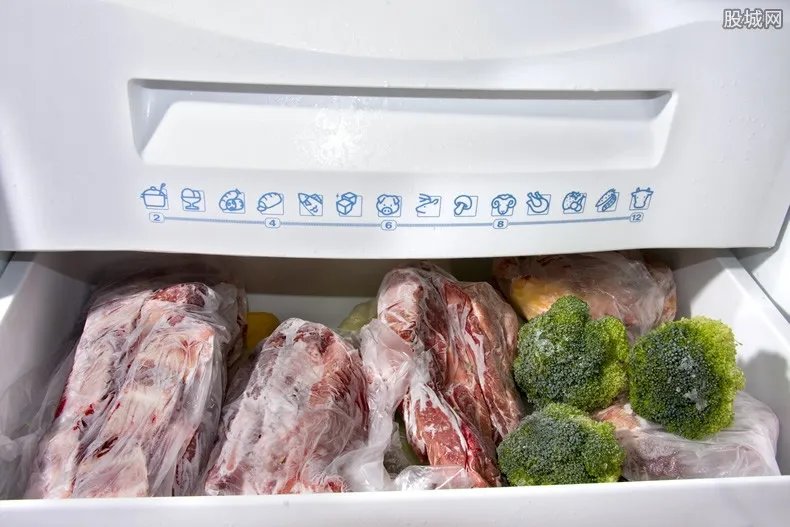 卡车运完尸体运食品 这样的食品你还敢吃吗？