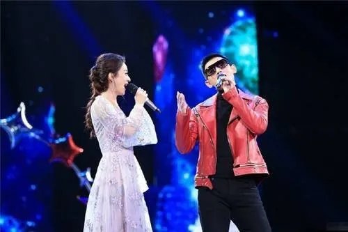 赵丽颖被质疑假唱到底怎么回事？