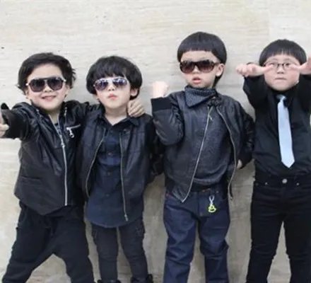 快乐大本营金驼萌翻网友 正太酷似EXO边伯贤