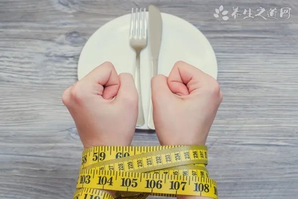 吃货抢走11斤螃蟹 吃螃蟹的好处有哪些