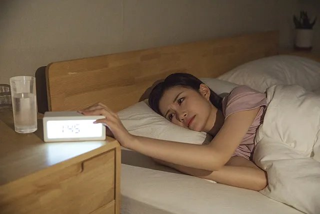 【催眠术入门】简单易学的自我催眠术教程 5分钟教你学会自我催眠