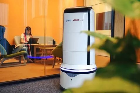 饿了么外卖机器人进行送餐,送餐哥怎么办?