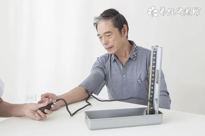 乔治32分快船逆转活塞！莱昂纳德缺阵乔治独自率队取胜