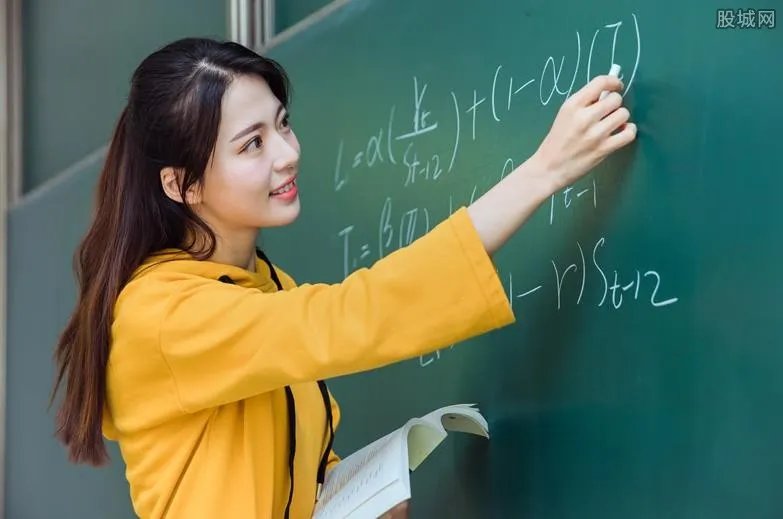 人教版数学教材插图遭吐槽 丑得一塌糊涂不忍直视
