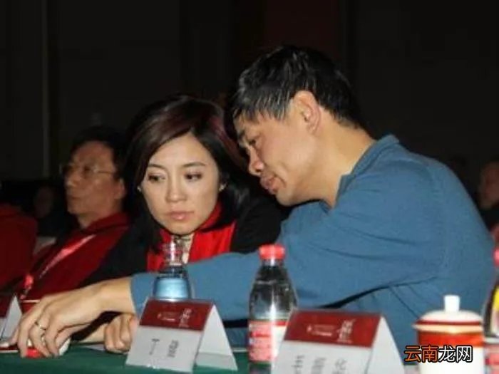 主持人许戈辉插足豪门当小三 许戈辉 小三