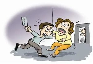 丈夫酒后持刀追砍妻子被抓了吗？