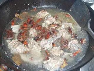 麻辣兔肉