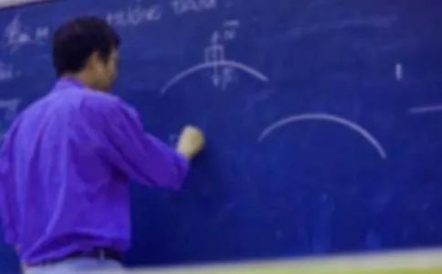 内蒙古中小学教师双语服务