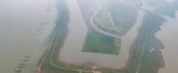 洞庭湖现私家湖泊是真的吗?