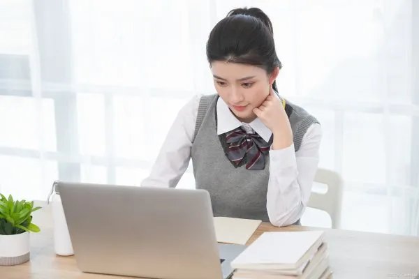 大连一名初三学生检测呈阳性,学校采取了哪些举措?