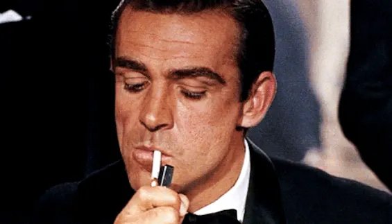 男子冒充007还有军情六处工作证,这些证件他是怎么搞到的?