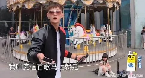 杨幂被赶出机场,大家怎么看?