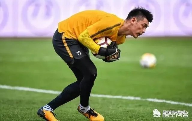 18赛季恒大5比0亚泰对于本场比赛,你们认为恒大是否王者归来?