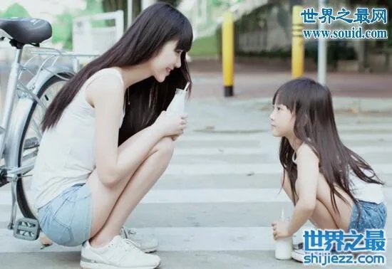 刘楚恬爸爸刘毅森照片曝光，一家人都是绝对的高颜值 