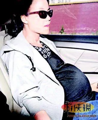 姚晨产子小土豆6斤2两 盘点产后变漂亮的女星