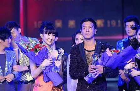 黎诺懿金晨在一起过吗为什么分手 五亿驸马黎诺懿家世背景揭秘