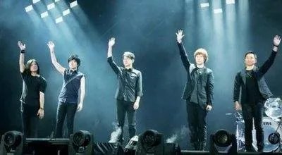 五月天演唱会疑有隔离者入场,他们是怎样进去的?主办方是否该为此负责?