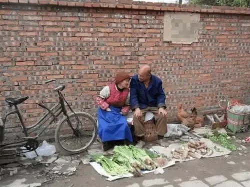 商洛老人用农药给孙子洗澡，造成了什么样的后果？