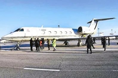 飞机被法院查封 因拖欠数千万元费用