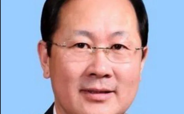 任学锋的父亲是谁?