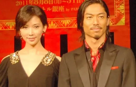 林志玲婚纱照曝光:透视蕾丝白色美若天仙