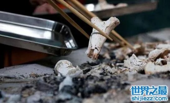 火葬场火化遗体真实过程,人生的最后一程(胆小勿入)