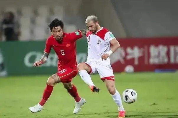 国足12强赛抽签，抽到哪些对手会是上上签？