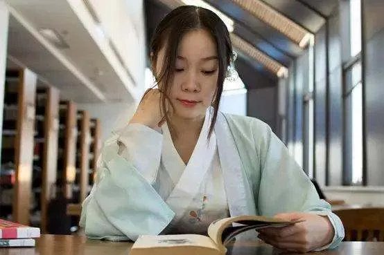 张朝阳谈为何女生学不好数理化,他的言论是否欠妥当