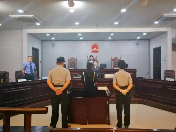全国首例“微信解封”入罪案宣判,帮人解封微信也犯法吗?