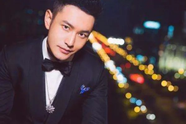 曝黄晓明求婚皇冠是借的,他为什么要“打肿脸充胖子”?